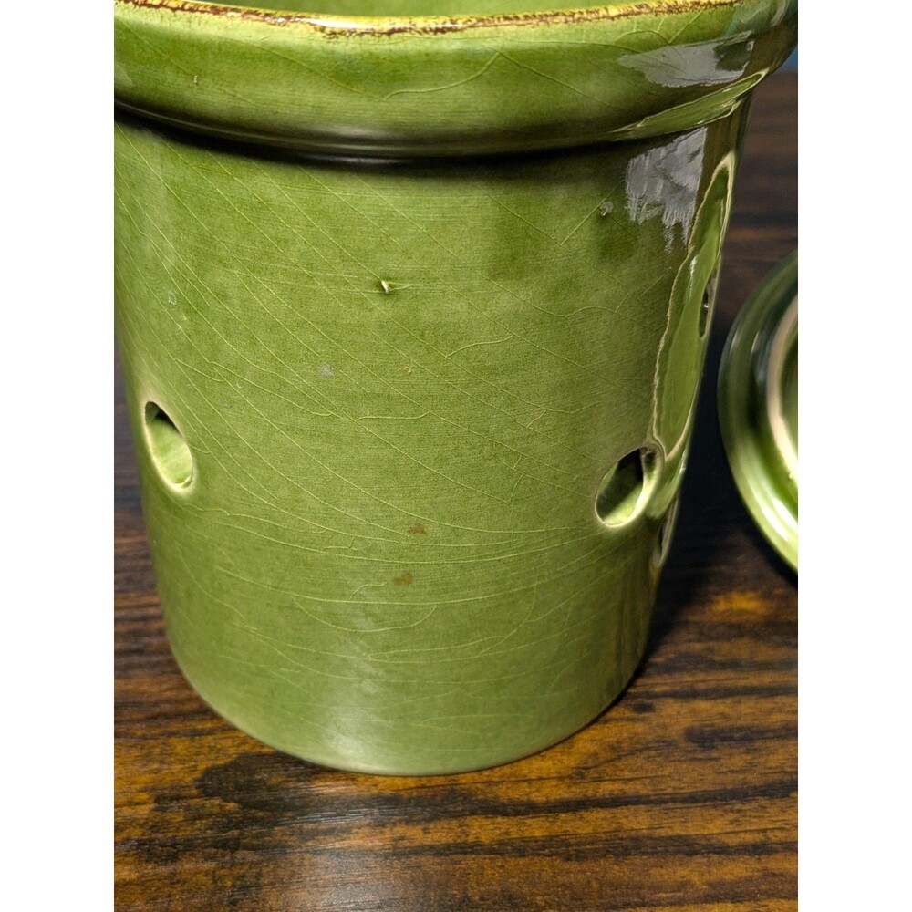 Vintage Sur La Table Garlic Aglio Canister Holder 6" Ceramic Pottery Italy Green - Picture 7 of 8